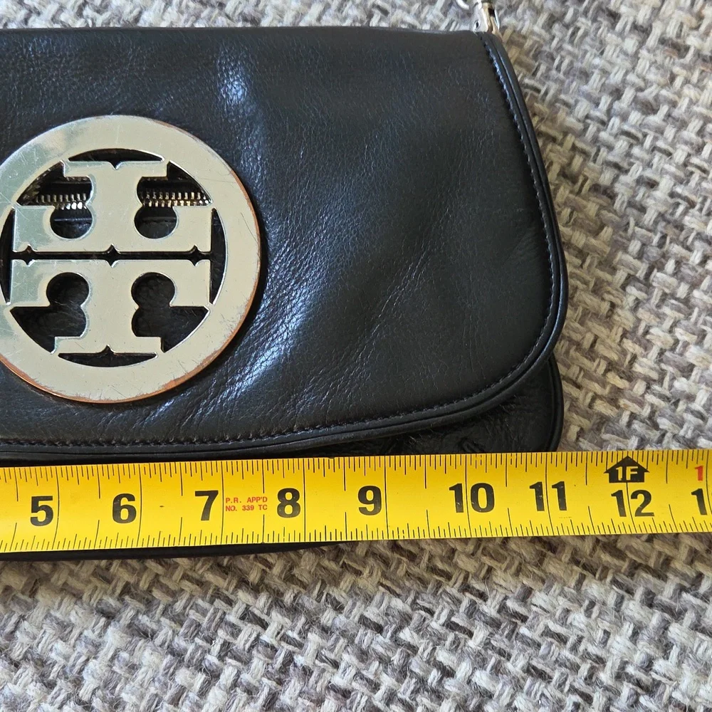 Tory Burch Reva Logo Clutch Flap Bag Black